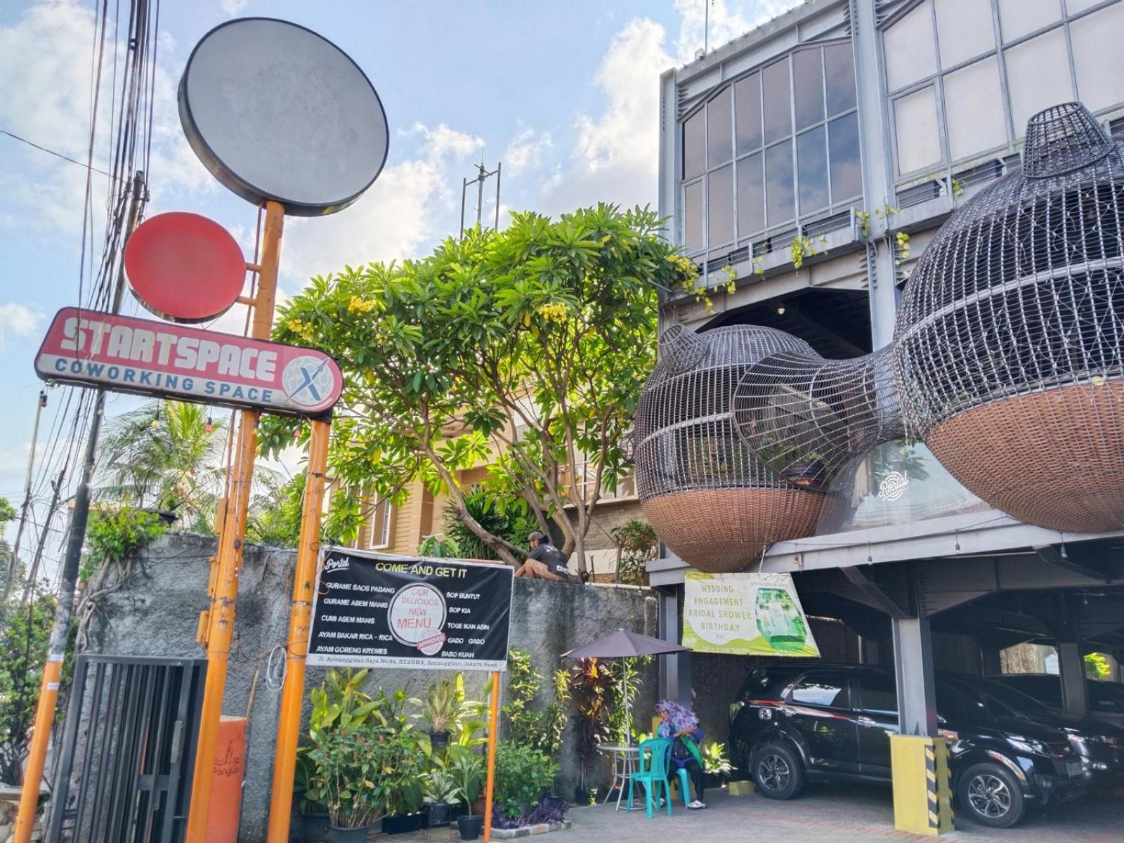 Hotel Portal Jakarta